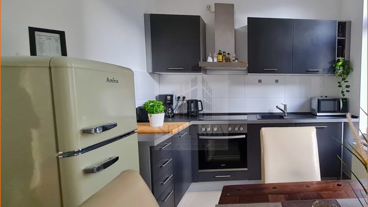 Hochwertige 2 Raumwohnung mit Balkon im Musikerviertel zu verkaufen