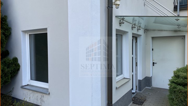 Kleines Büro mit separatem Eingang - direkt am Schkeuditzer Markt gelegen - zu vermieten!