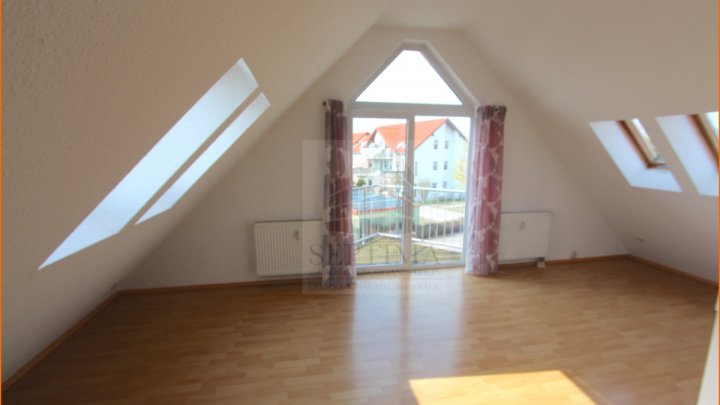 Helle und gemütliche kleine 1 Raumwohnung mit Balkon in ruhiger Wohnlage!