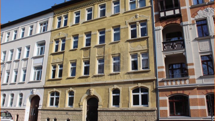 Helle 2 Raumwohnung mit neuem Bad (Wanne und Dusche) und Balkon zu vermieten