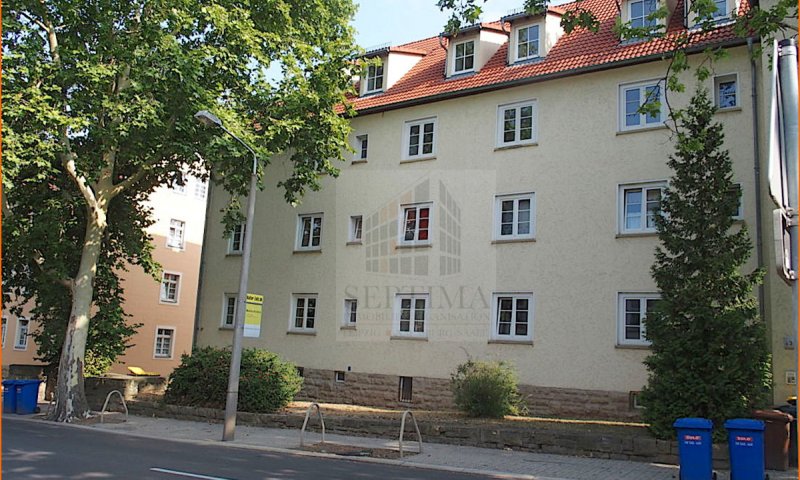 Wohnung im Dachgeschoß, neuwertig, in sehr guter Lage zu verkaufen!