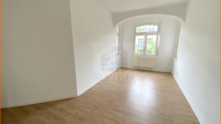 3 Raumwohnung mit großer Terrasse sucht neuen Mieter!