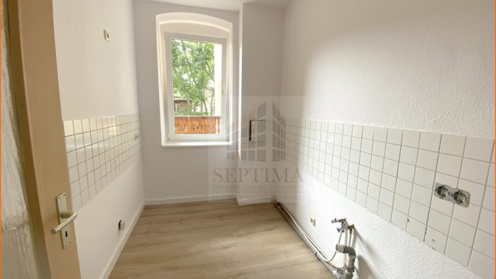 ERSTBEZUG nach Modernisierung! 3 Raumwohnung mit Balkon auf dem Klemmberg