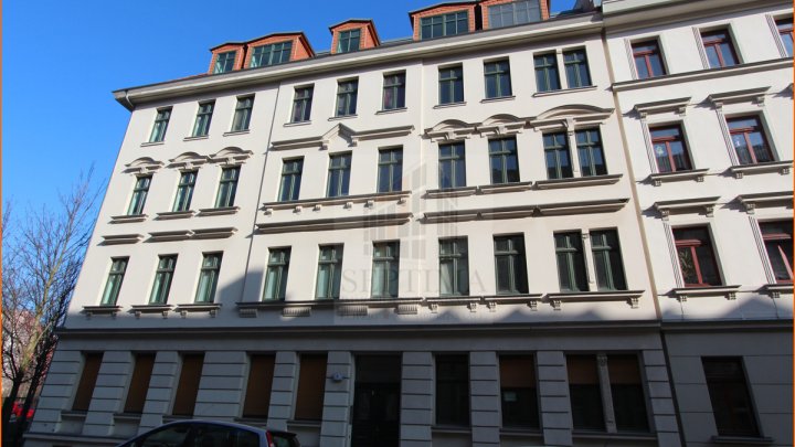 Erstbezug nach Modernisierung! Großzügige 2 Raumwohnung mit Einbauküche und Waschmaschine zu vermieten