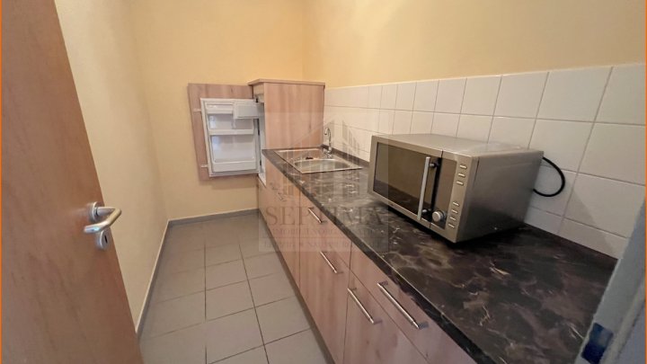 Moderne Fläche für Büro, Praxis, Laden in sehr guter Lage zu vermieten!