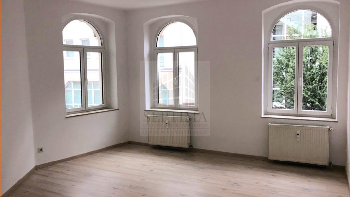 Vollvermietetes Haus im Zentrum von Hohenstein-Ernstthal ohne Instandhaltungsrückstau für die 12fache Jahresmiete  zu verkaufen