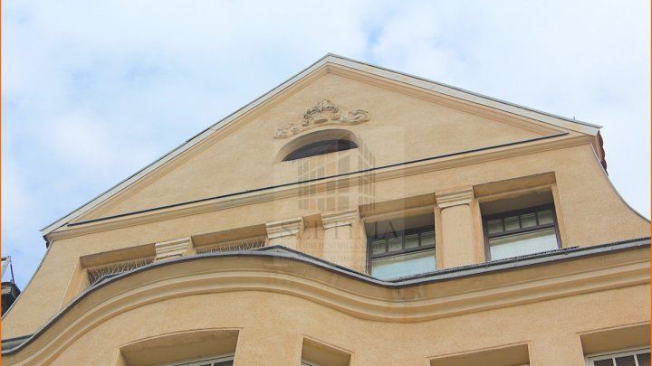 3 Häuser, mit Dämmung, dreifach verglasten Fenstern, neuer Heizung und vollständig saniert - sehr gut vermietet!