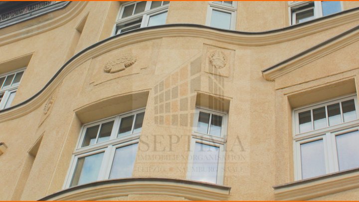 3 Häuser, mit Dämmung, dreifach verglasten Fenstern, neuer Heizung und vollständig saniert - sehr gut vermietet!