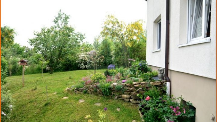 Mehrfamilienhaus mit Tiefgarage, Balkonen und Fußbodenheizung zu verkaufen!