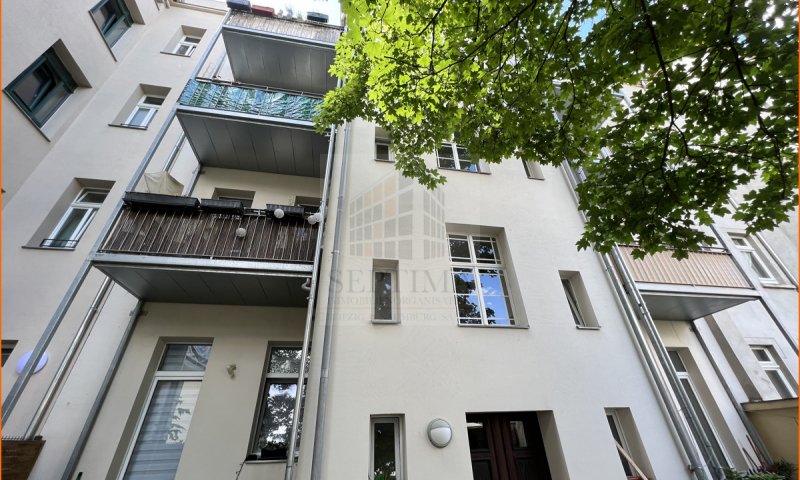 Denkmalgeschütztes, 2013 kernsaniertes, Mehrfamilienhaus zu verkaufen