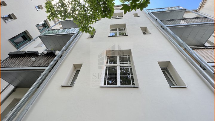 Denkmalgeschütztes, 2013 kernsaniertes, Mehrfamilienhaus zu verkaufen