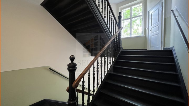 Denkmalgeschütztes, 2013 kernsaniertes, Mehrfamilienhaus zu verkaufen