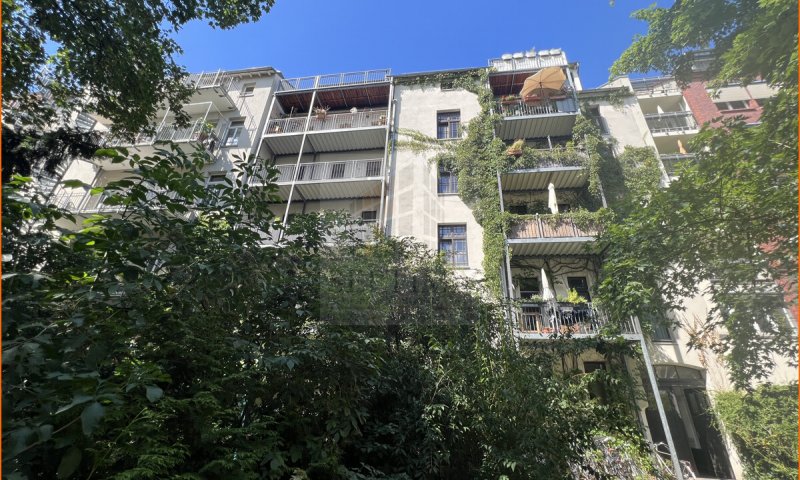 Wunderbare 3 Raumwohnung mit Terrasse und großem eigenem Garten zu verkaufen