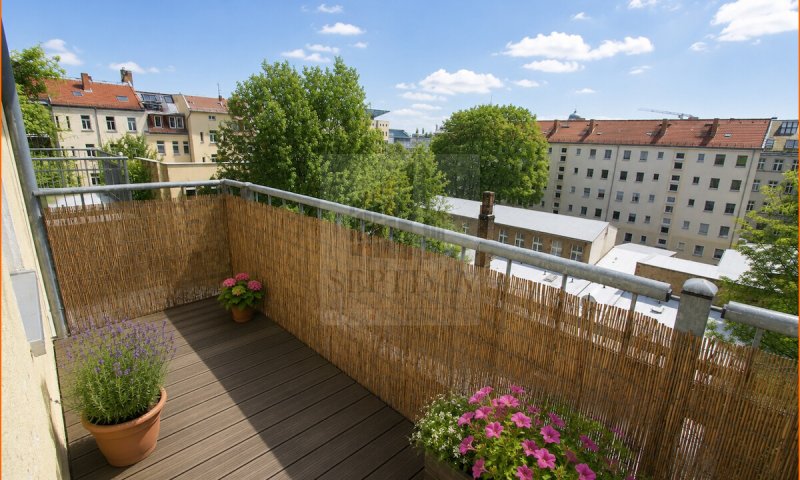 Großzügige und helle 2-Zimmer-Eigentumswohnung mit Balkon (vermietet) und Lift zu verkaufen